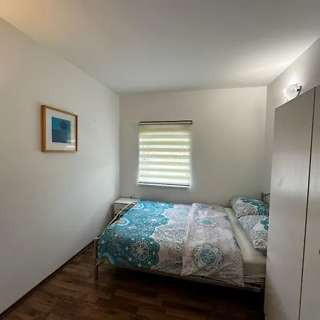 Lena's Corner
